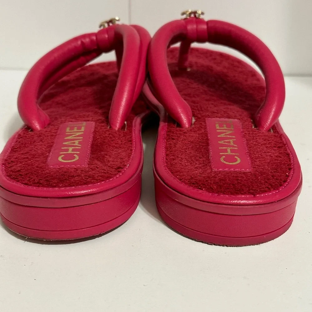 CHANEL Pink Red Thong Sandals with Gold CC Logo